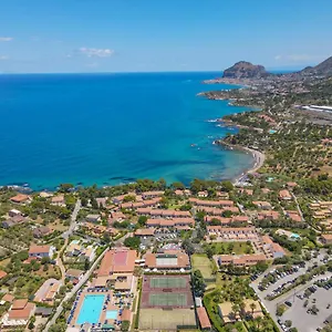 - Sporting Club Hotel Cefalù