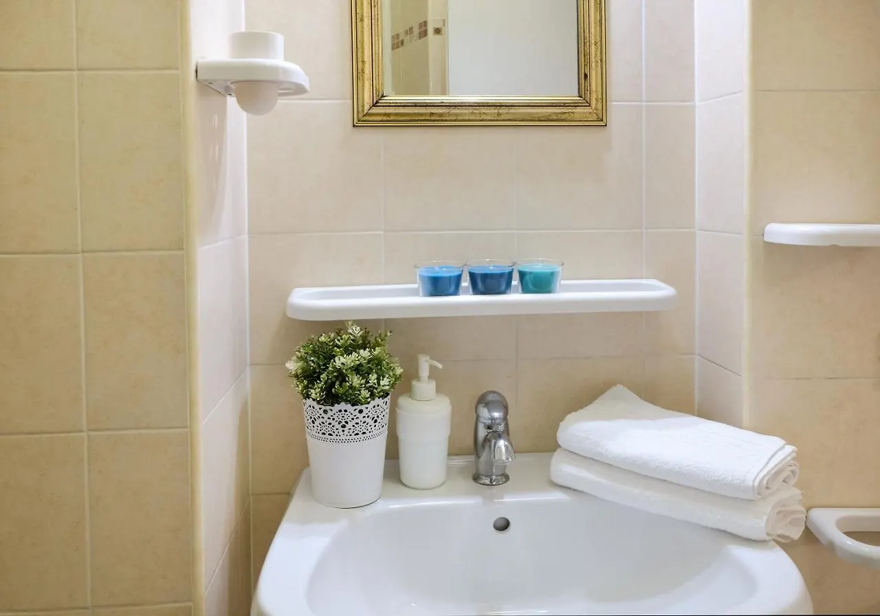 **  Re Monti Bed & Breakfast Rome Italy